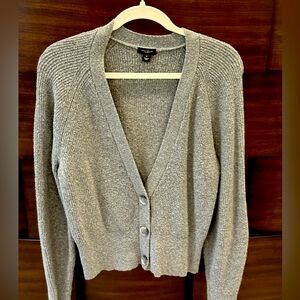 Ann Taylor Factory Ribbed V-Neck Button Cardigan | M | Heathered Charcoal Gray